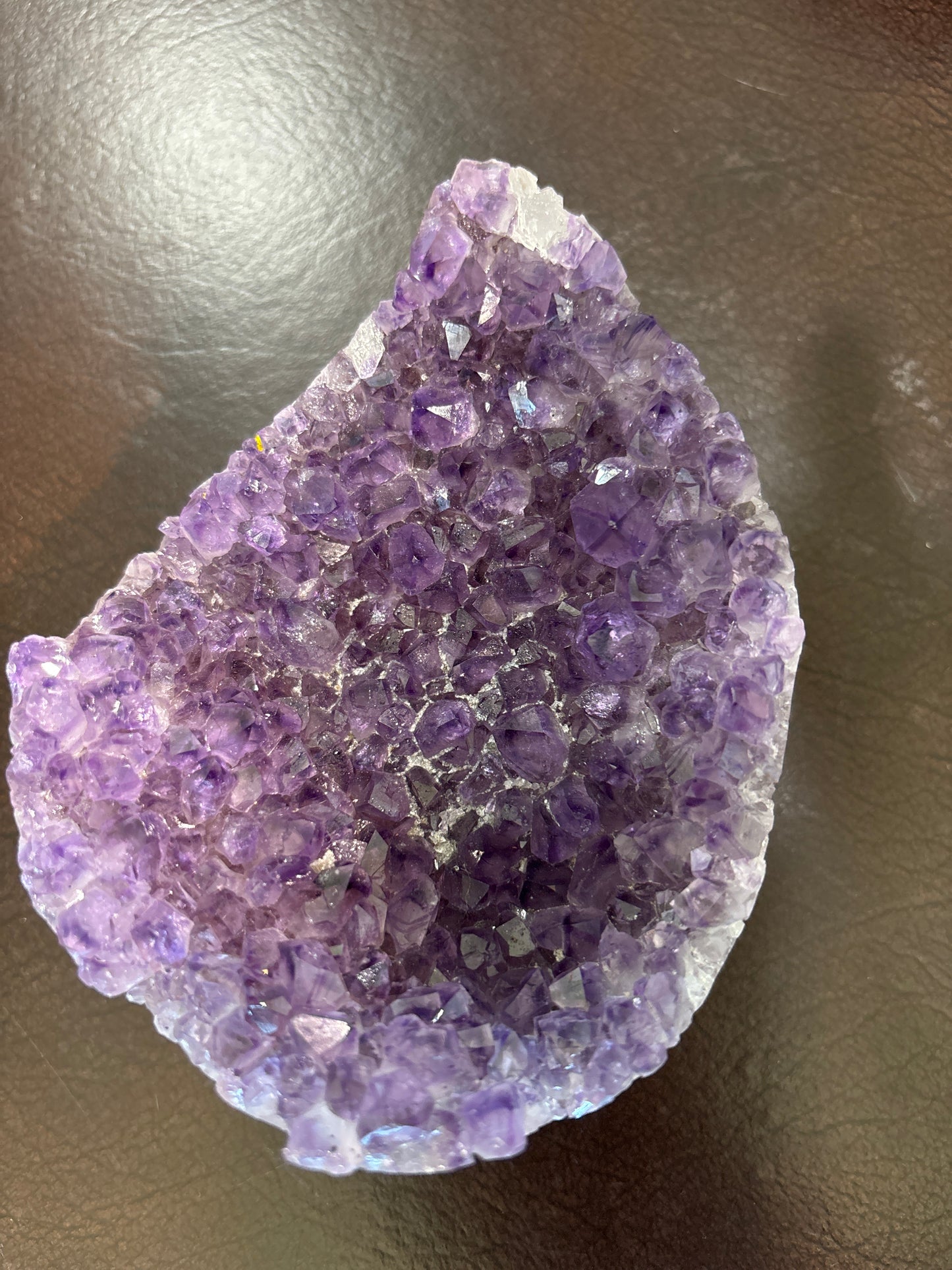 Amethyst crystal stone #1009