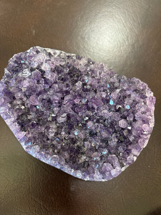 Amethyst crystal stone #1007